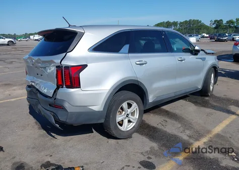2021 Kia Sorento Lx z USA, uszkodzony, nr VIN 5XYRG4LC2MG021724